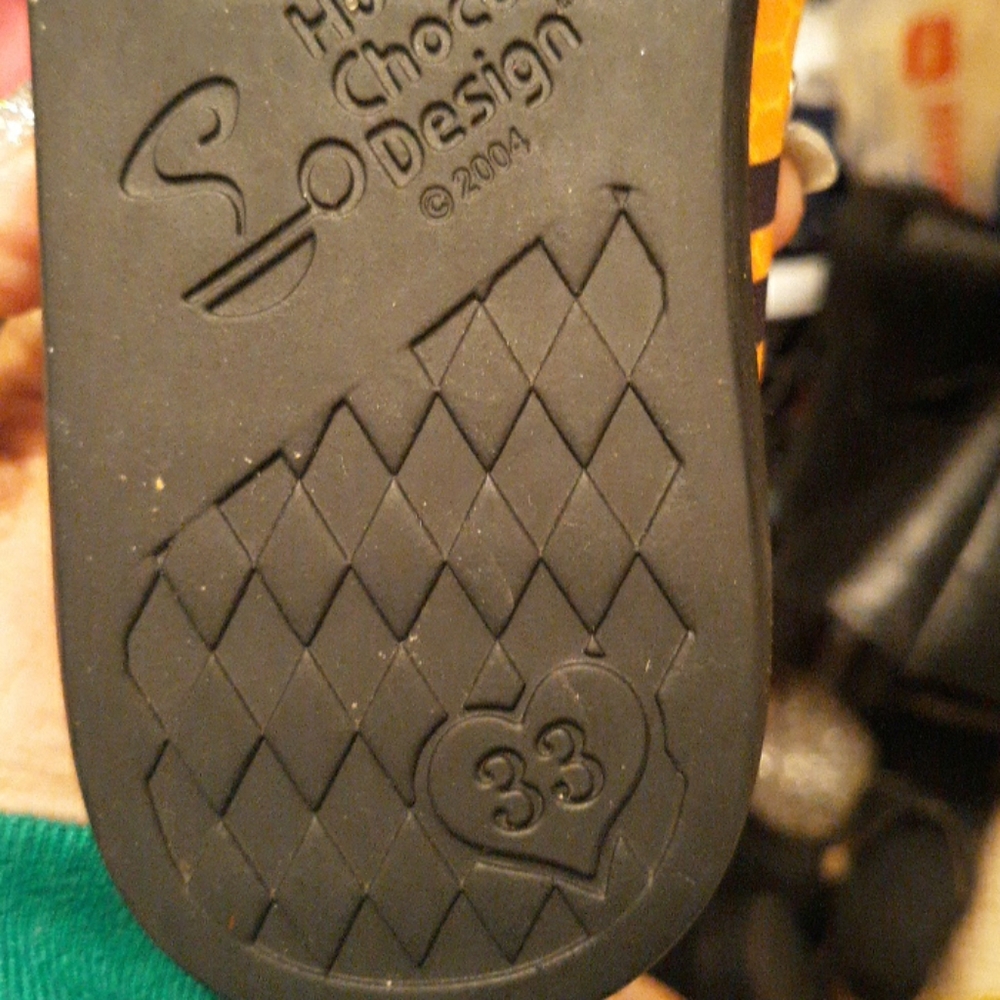 Shoes - Picture 7 of 7